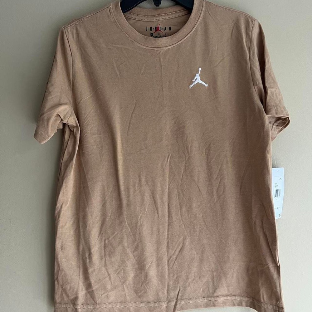 Jordan Boys Jumpman Logo T-Shirt Hemp Tan Size Medium 10-12 NWT